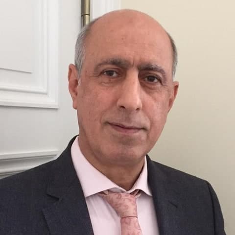 Dr Nader Gavgani, Principal Dentist at Pure Elegant Smile